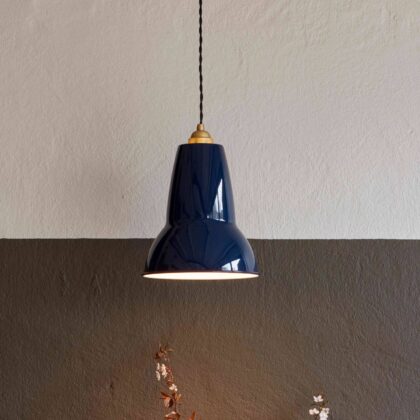 Levné svítidlo od značky Anglepoise inkoustová modrá ocel