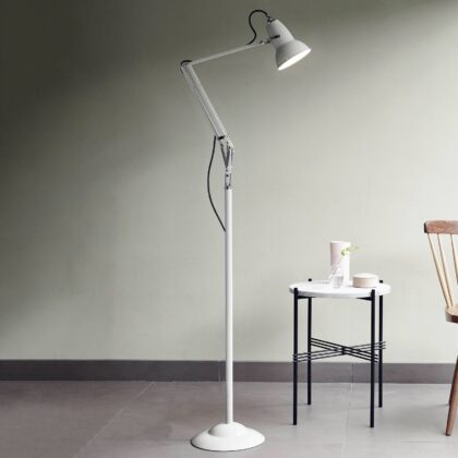 Levné svítidlo od značky Anglepoise holubí šedá ocel/hliník