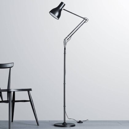 Levné svítidlo od značky Anglepoise sametová černá železo/hliník