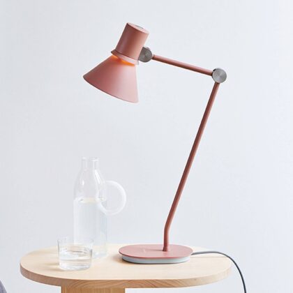 Levné svítidlo od značky Anglepoise růžová železo/ocel/hliník