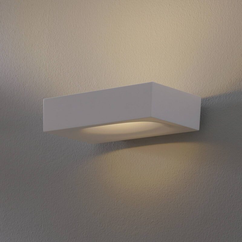 Levné svítidlo od značky Artemide bílá hliník