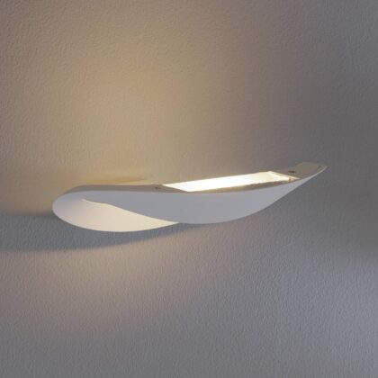 Levné svítidlo od značky Artemide bílá hliníkový odlitek