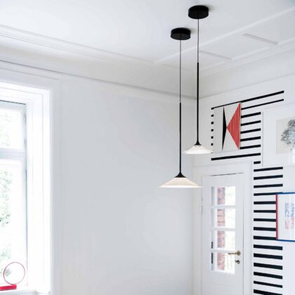 Levné svítidlo od značky Artemide průhledná/černá methakrylát/hliník/mosaz