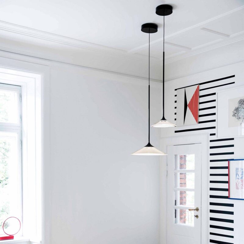 Levné svítidlo od značky Artemide průhledná/černá methakrylát/hliník/mosaz