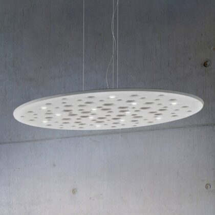 Levné svítidlo od značky Artemide bílé recyklovaný polyester