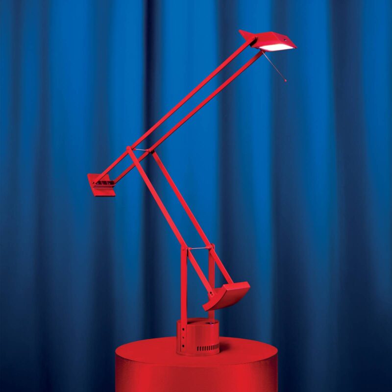 Levné svítidlo od značky Artemide červená polykarbonát/hliník