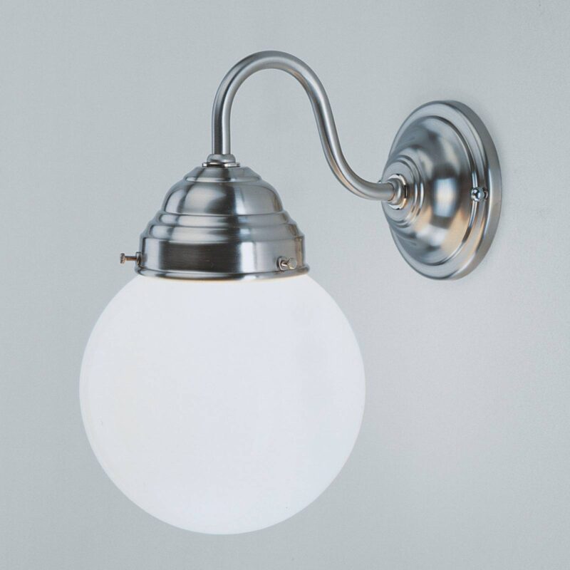 Levné svítidlo od značky Berliner Messinglampen nikl/bílá kov/foukané sklo