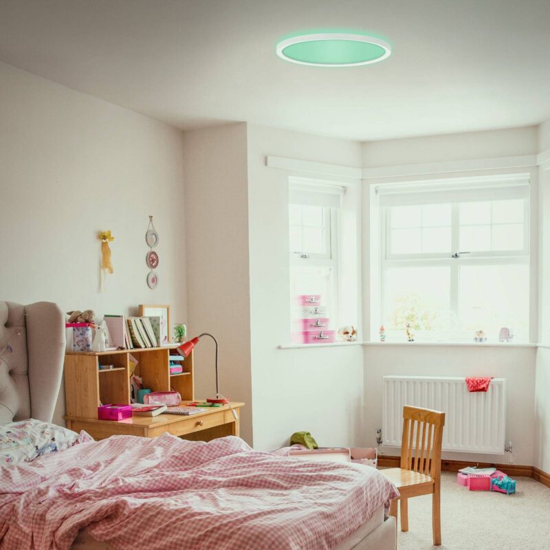 Levné svítidlo od značky Briloner bílá plast