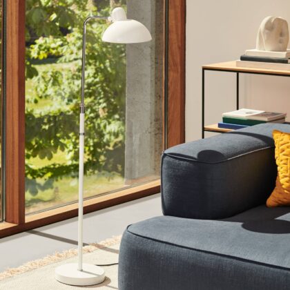 Levné svítidlo od značky FRITZ HANSEN bílá ocel/mosaz pochromovaná