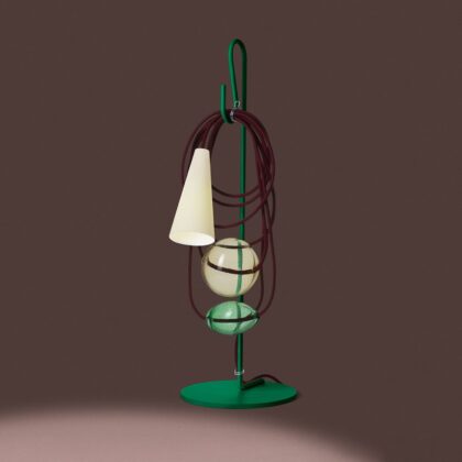 Levné svítidlo od značky Foscarini zelená/bílá/tmavě červená porcelán/foukané sklo/lakovaný kov/textil