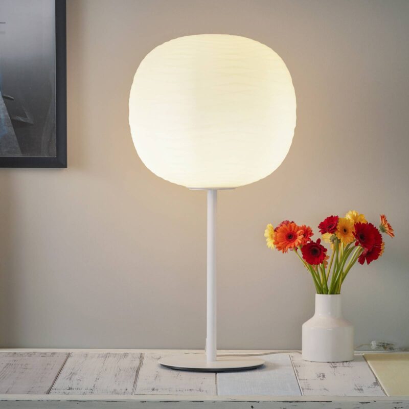 Levné svítidlo od značky Foscarini bílá satinovaná/bílá sklo foukané/kov
