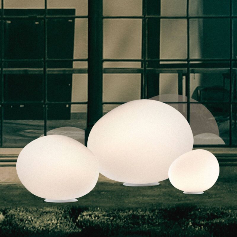 Levné svítidlo od značky Foscarini bílý satinovaný Polyethylen/kov