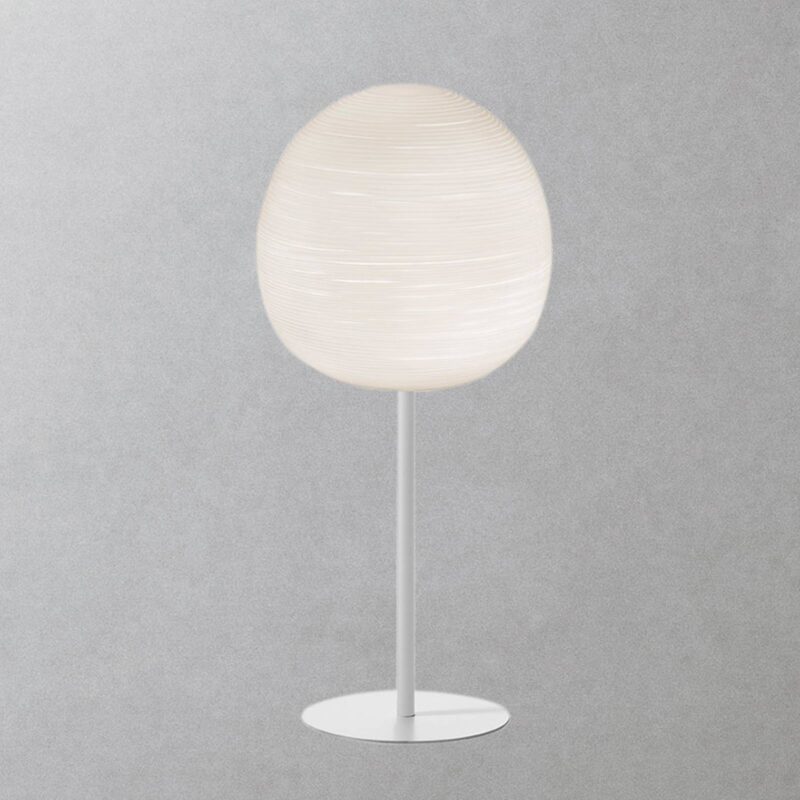 Levné svítidlo od značky Foscarini bílá satinovaná/bílá sklo foukané/kov
