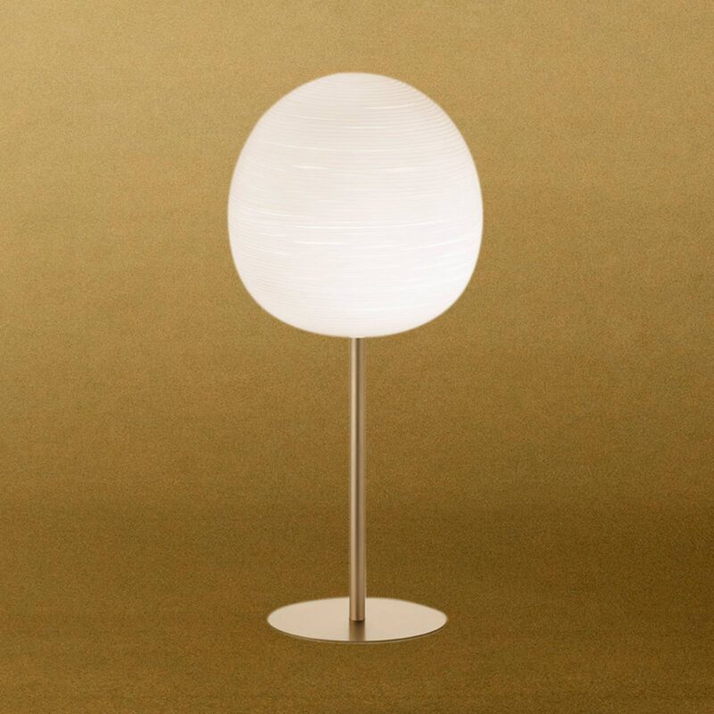Levné svítidlo od značky Foscarini bílá satinovaná/zlatá sklo foukané/kov