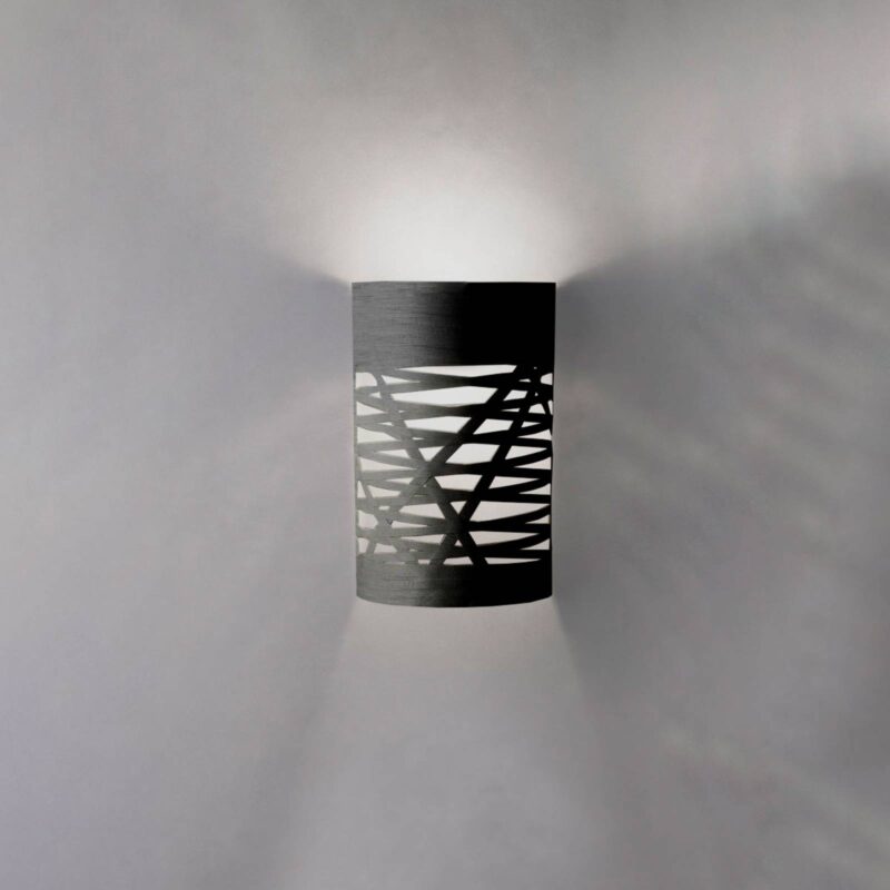 Levné svítidlo od značky Foscarini černá kompozitní materiál ze skleněných vláken/kov/hliník