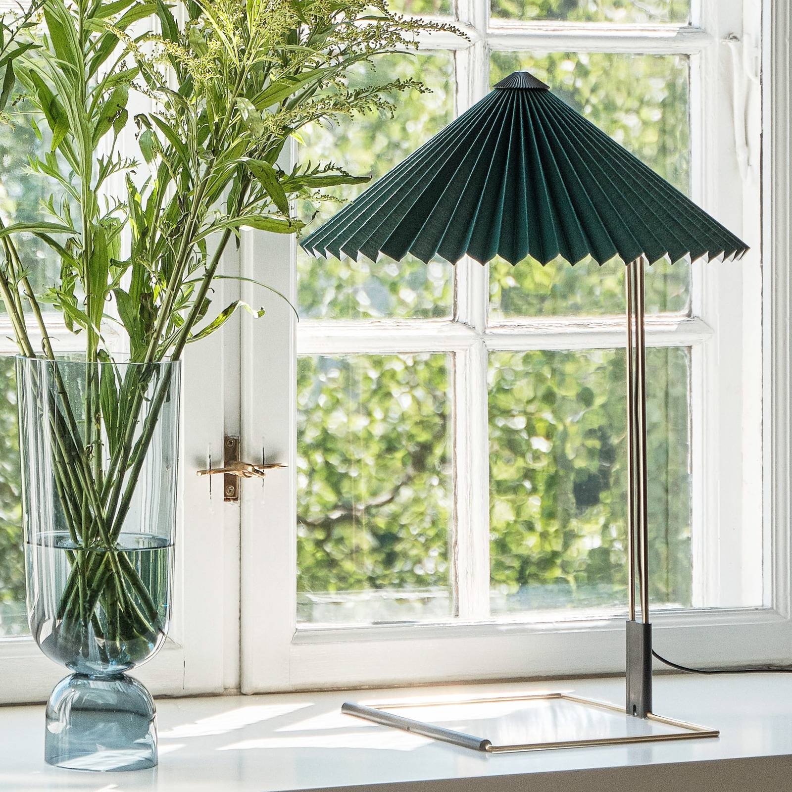 Levné světlo HAY Matin 380 LED skládaná stolní lampa Levné svítidlo od značky HAY zelená/mosazná Ocel/bavlna/ABS/PVC