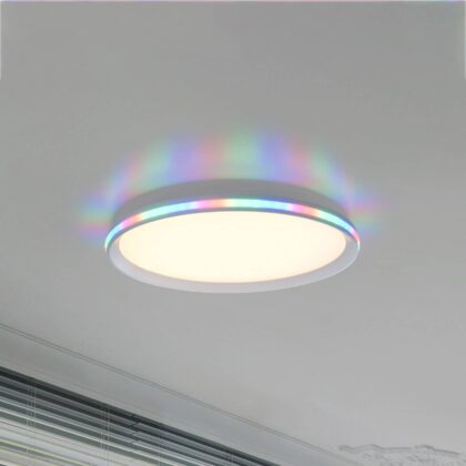 Levné svítidlo od značky JUST LIGHT. bílá plast
