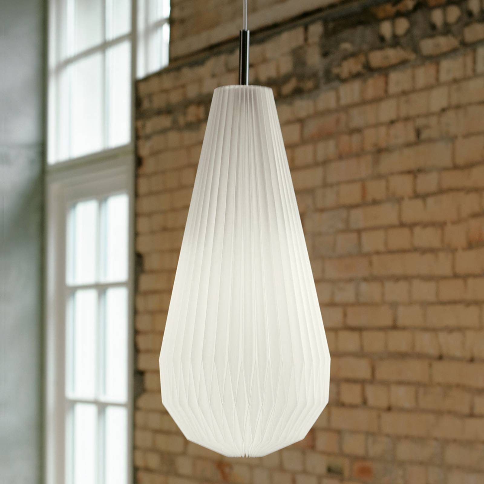 Levné světlo LE KLINT Comet - designové závěsné světlo Levné svítidlo od značky LE KLINT bílé plast