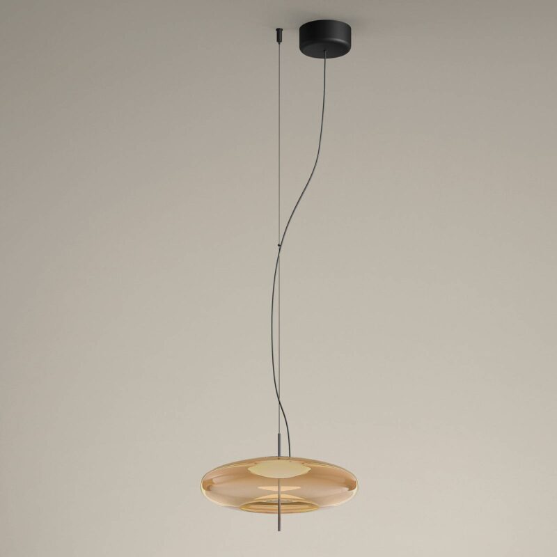 Levné svítidlo od značky LEDS-C4 černá metalíza/jantarová ocel/sklo