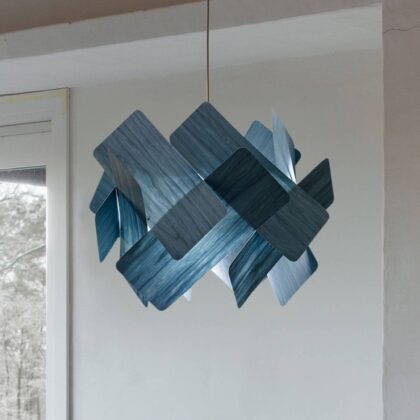 Levné svítidlo od značky LZF LamPS modrý dřevěná dýha/kov