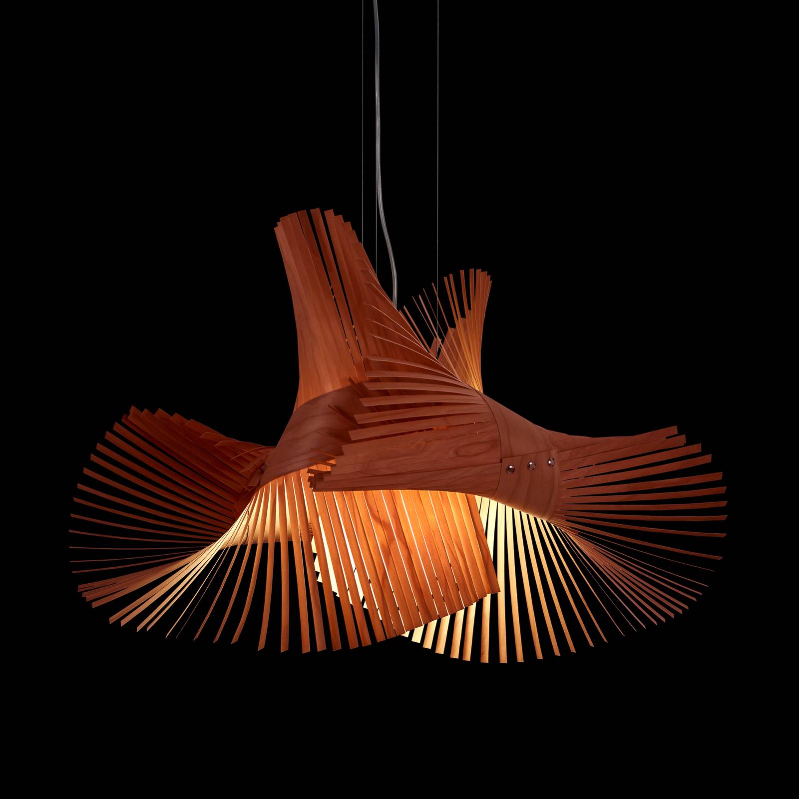 Levné světlo LZF LamPS Minimikado závěsné světlo Levné svítidlo od značky LZF LamPS třešeň dřevěná dýha/kov