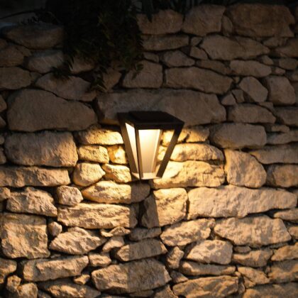 Levné svítidlo od značky Les Jardins šedá hliník