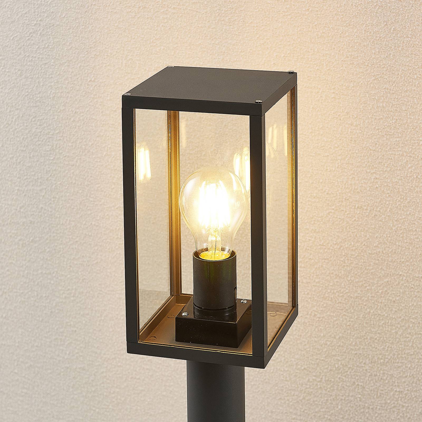 hliník