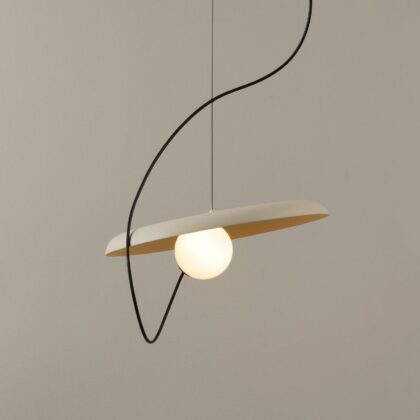 Levné svítidlo od značky Milan Iluminación norkové barvy (NCS S2005-Y10R)/šedé/opálové Ocel/plsť/sklo