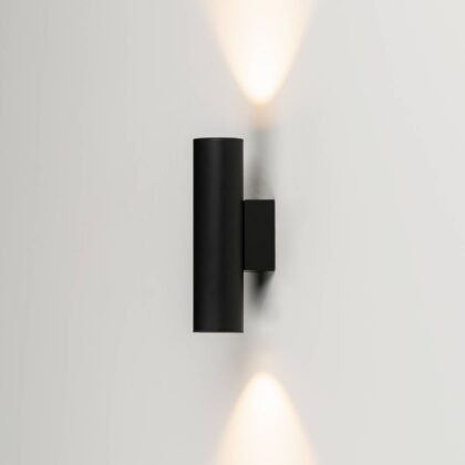 Levné svítidlo od značky Milan Iluminación černá matná (RAL9005) hliník