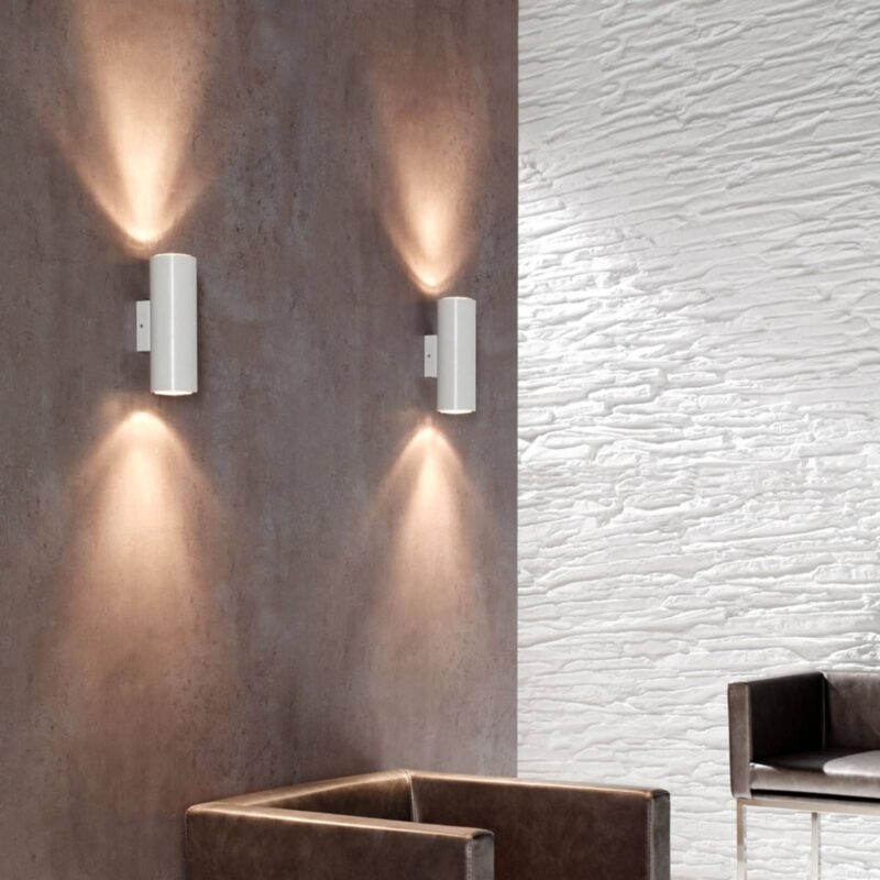 Levné svítidlo od značky Milan Iluminación Bílá / opál hliník