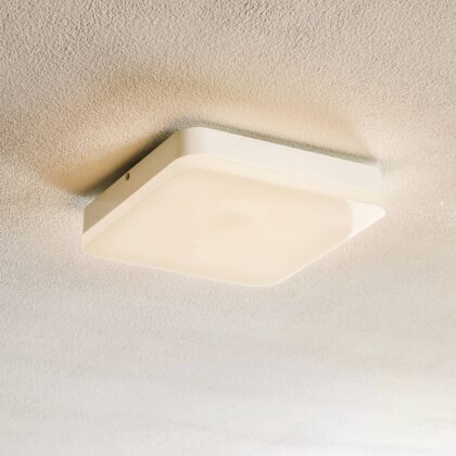 Levné svítidlo od značky Müller-Licht bílá plast/hliník
