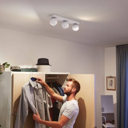 Levné svítidlo od značky Philips Hue bílé kov