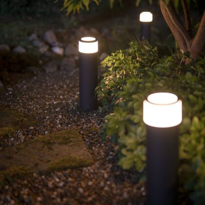 Levné svítidlo od značky Philips Hue černá/bílá hliník/plast