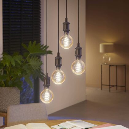 Levné svítidlo od značky Philips Hue  plast