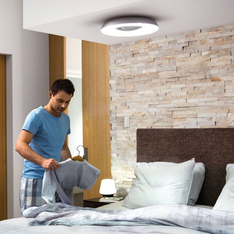 Levné svítidlo od značky Philips Hue černá/bílá kov/plast