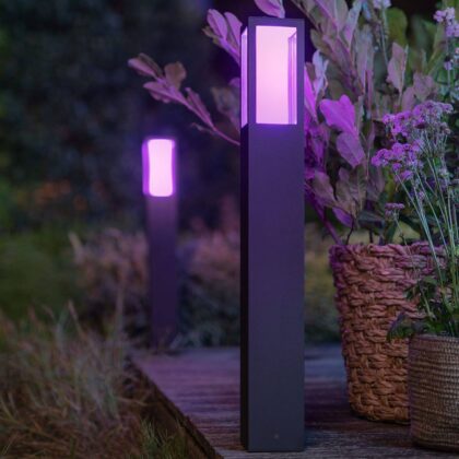 Levné svítidlo od značky Philips Hue černá/bílá hliník/sklo