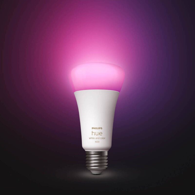 Levné svítidlo od značky Philips Hue bílá plast