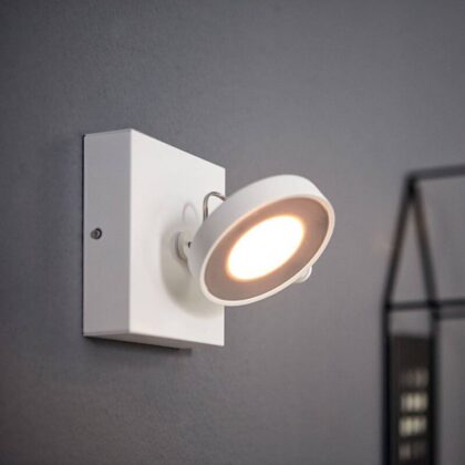 Levné svítidlo od značky Philips bílá kov