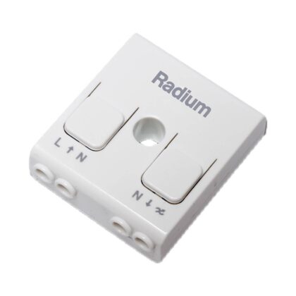 Levné svítidlo od značky Radium bílá plast/kov