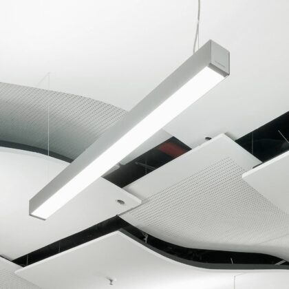 Levné svítidlo od značky Regent Lighting bílá hliník/polykarbonát