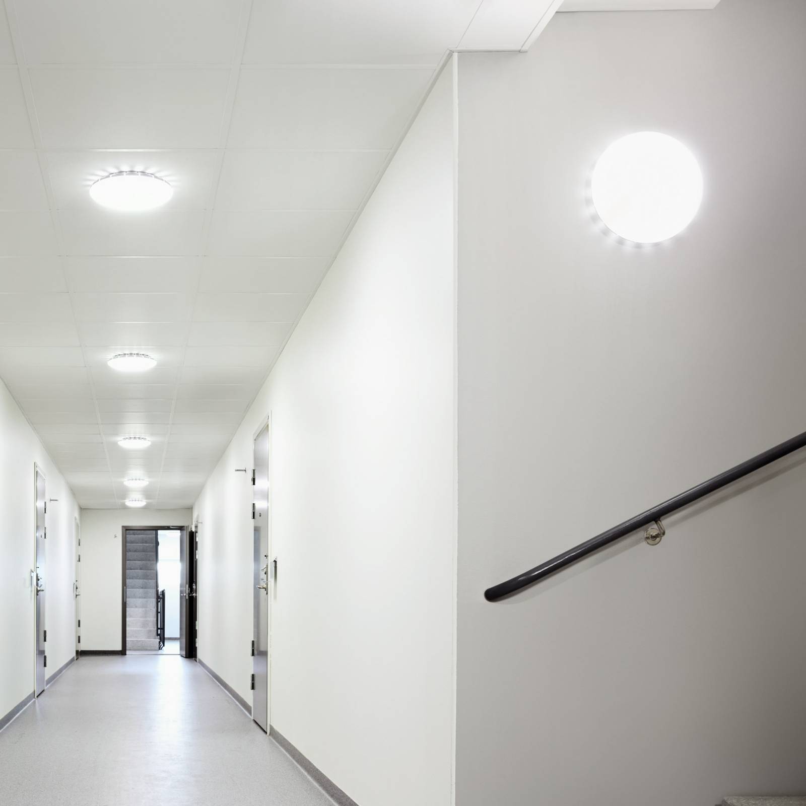 Levné světlo STEINEL RS Pro S30 SC LED stropní svítidlo Sensor 3000K Levné svítidlo od značky STEINEL bílá hliník/plast