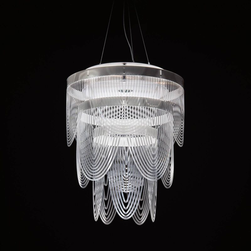 Levné svítidlo od značky Slamp hranol plast