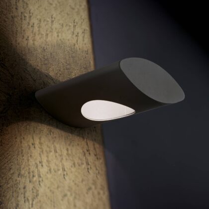 Levné svítidlo od značky Trio Lighting antracit hliníkový odlitek