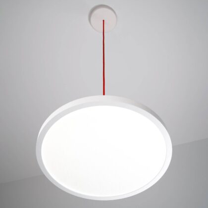 Levné svítidlo od značky Waldmann bílá/kabel červený hliník/akryl